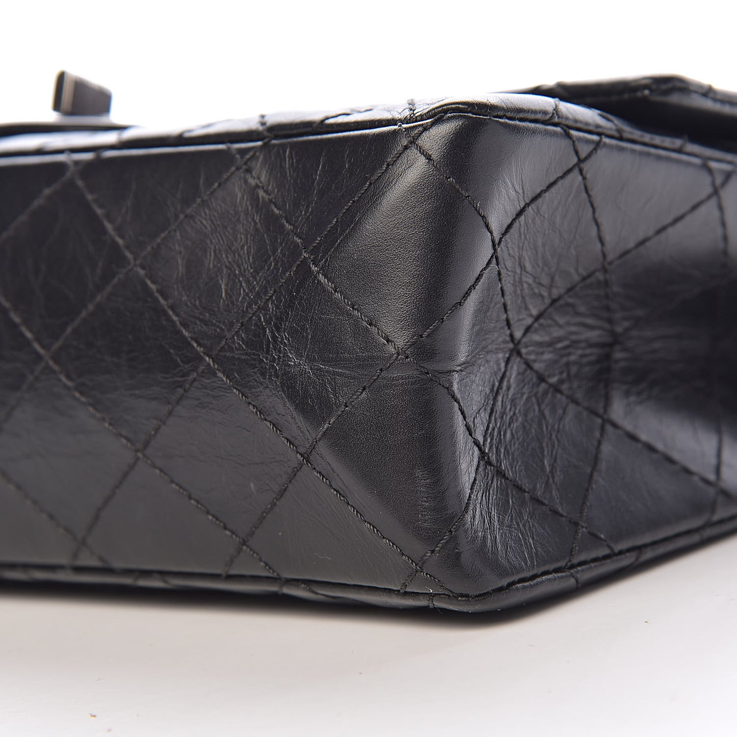 Aged Calfskin Quilted 2.55 Reissue 225 Flap Black