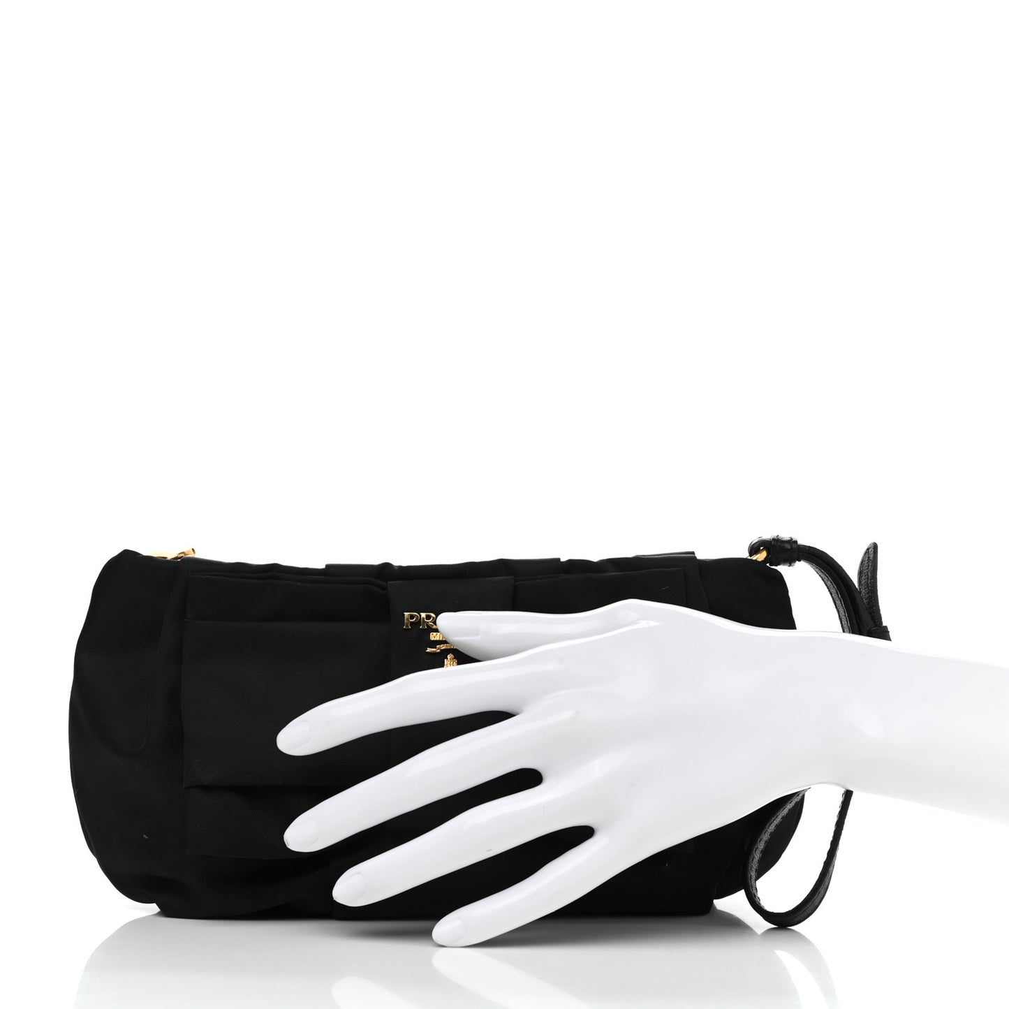 Tessuto Nylon Bow Wristlet Black