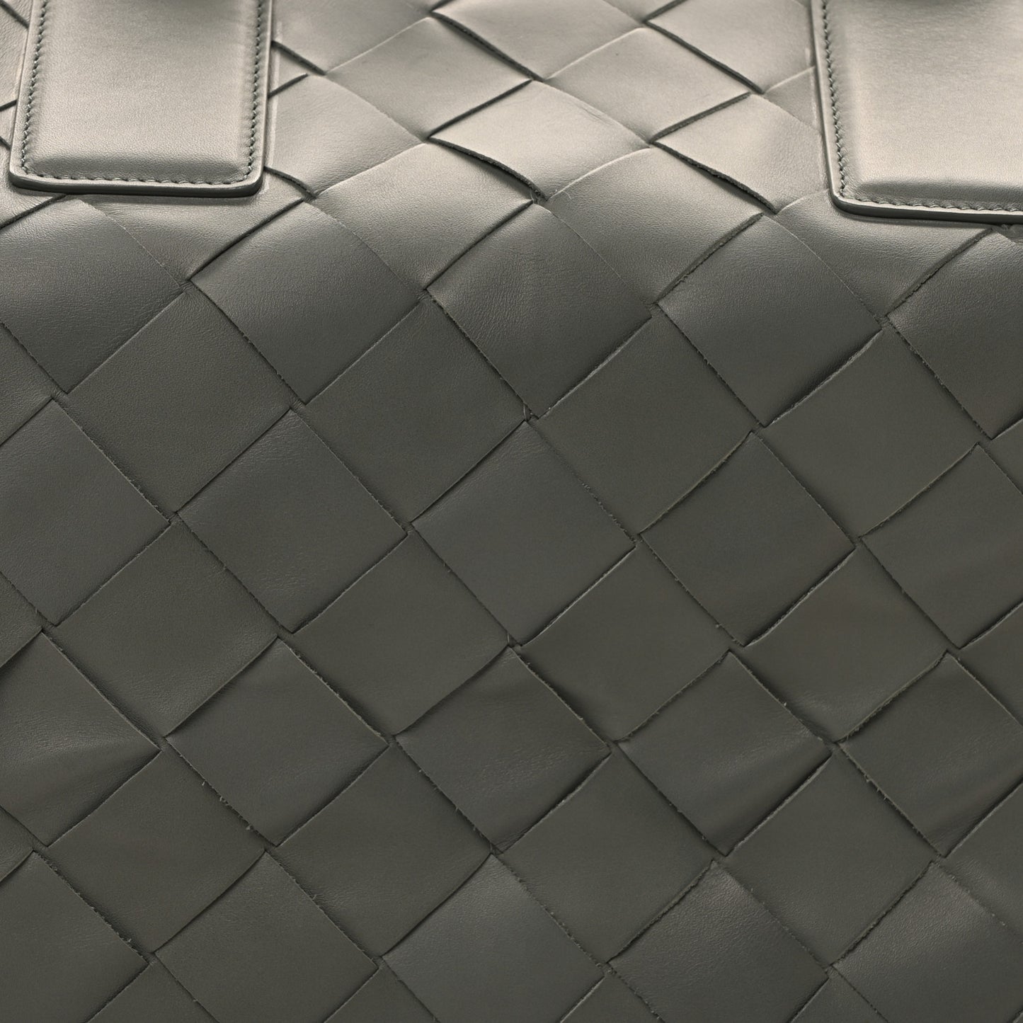 Nappa Maxi Intrecciato Large Duffel Grey