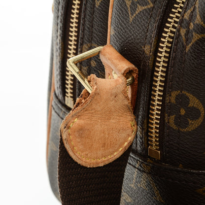 Louis Vuitton Monogram Reporter PM 8 of 8