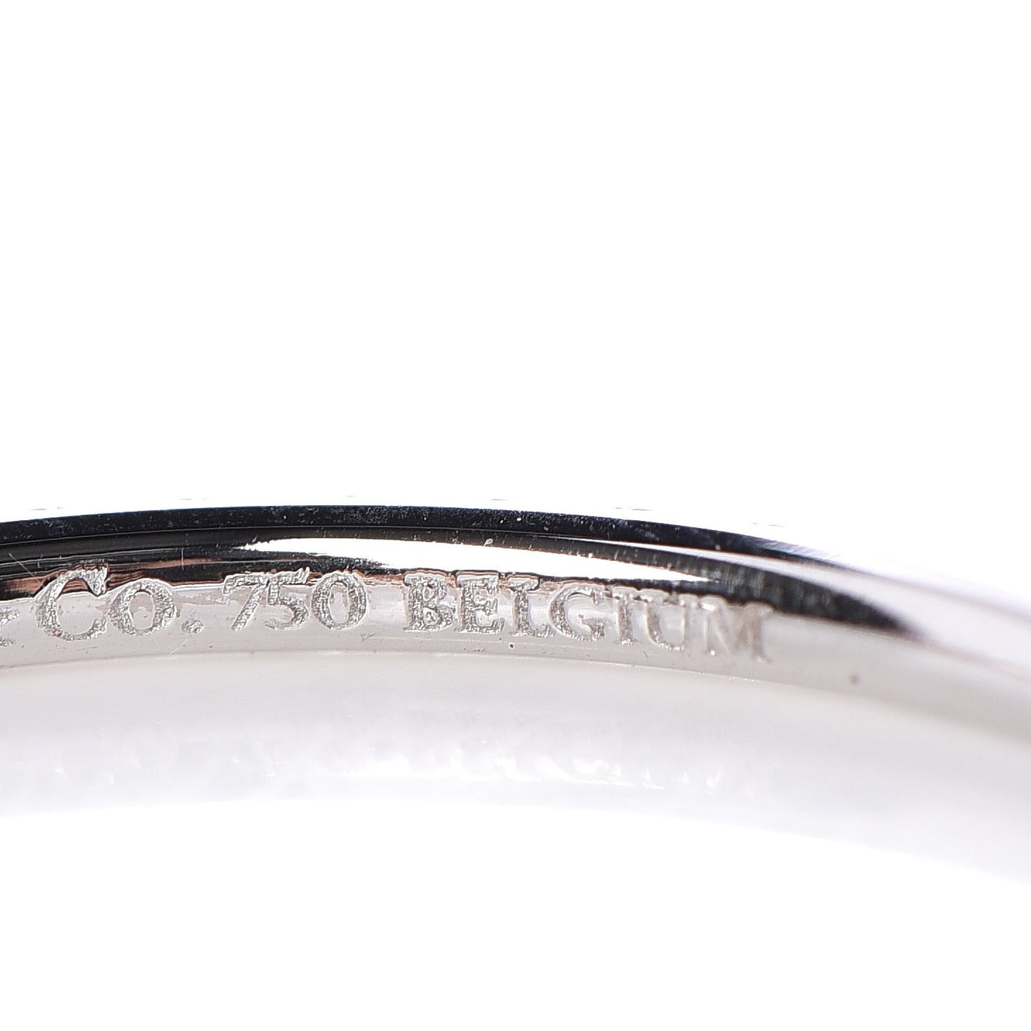 18K White Gold Tsavorite Metro Ring 60 9
