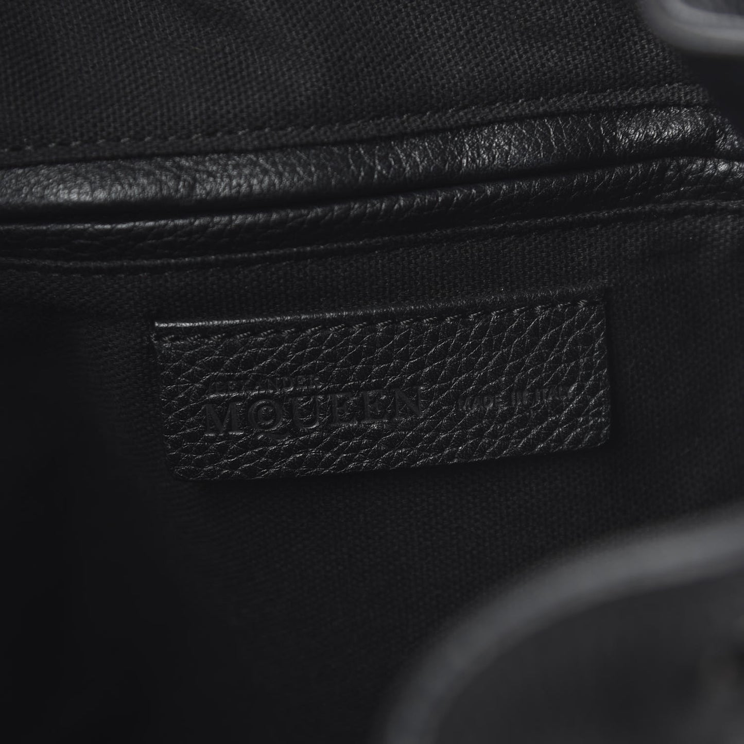 Calfskin Padlock Skull Bucket Bag Black