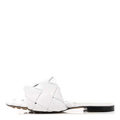 Bottega Veneta Nappa Maxi Intrecciato Lido Flat Sandals 38 Optic White 1 of 11
