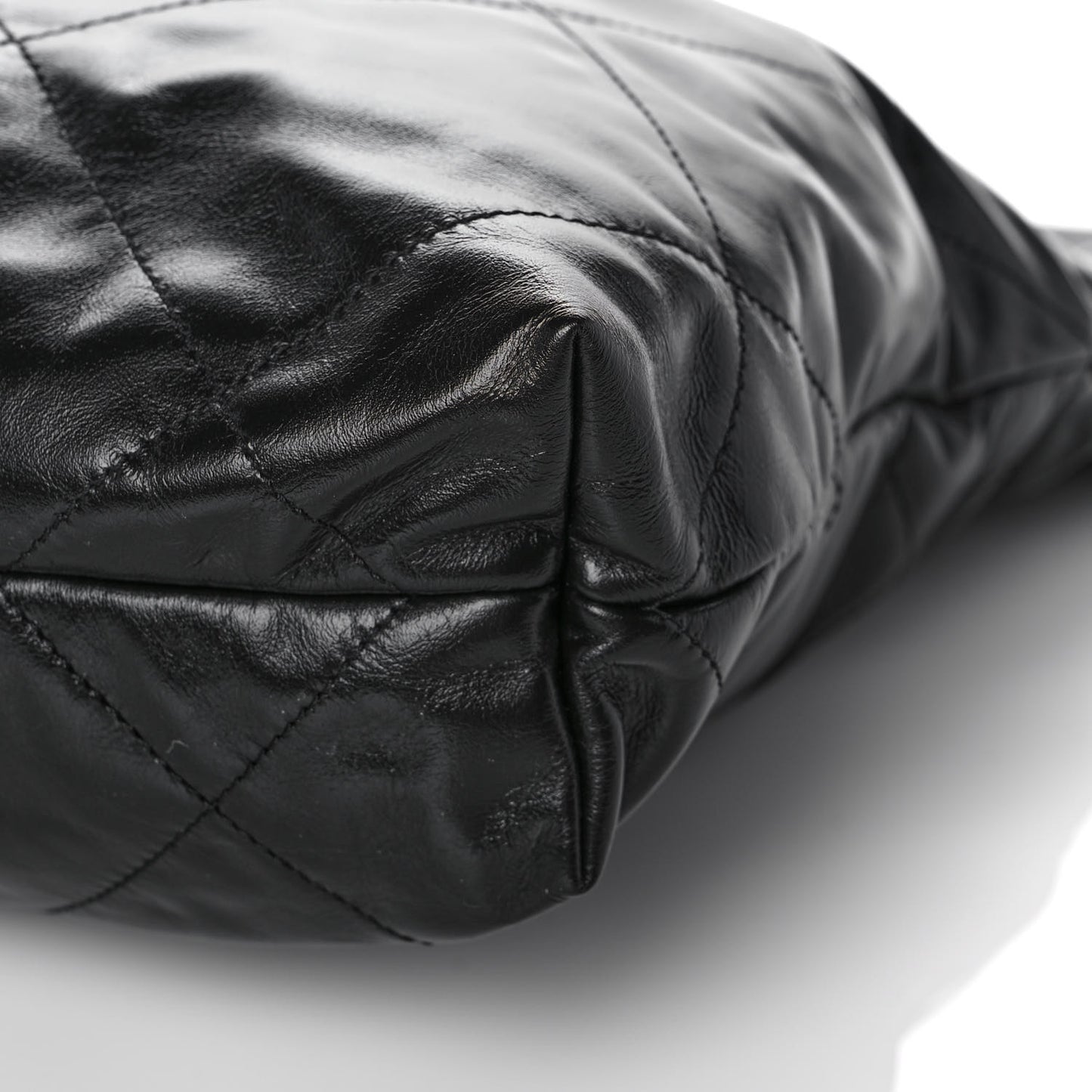 Shiny Calfskin Quilted Small Chanel 22 Black