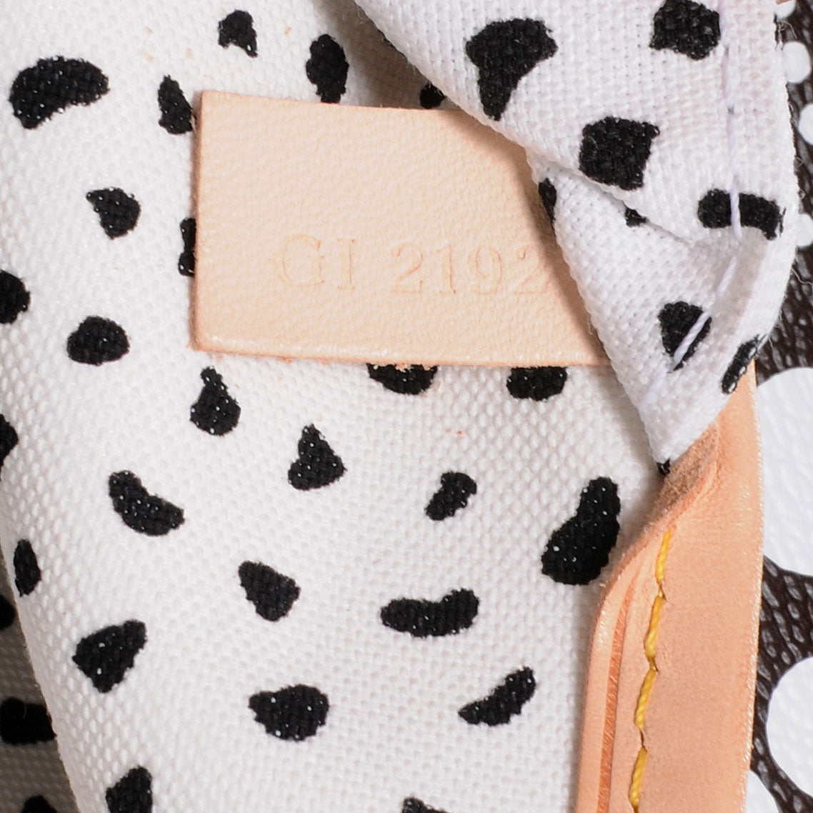 Monogram Kusama Waves Neverfull MM White