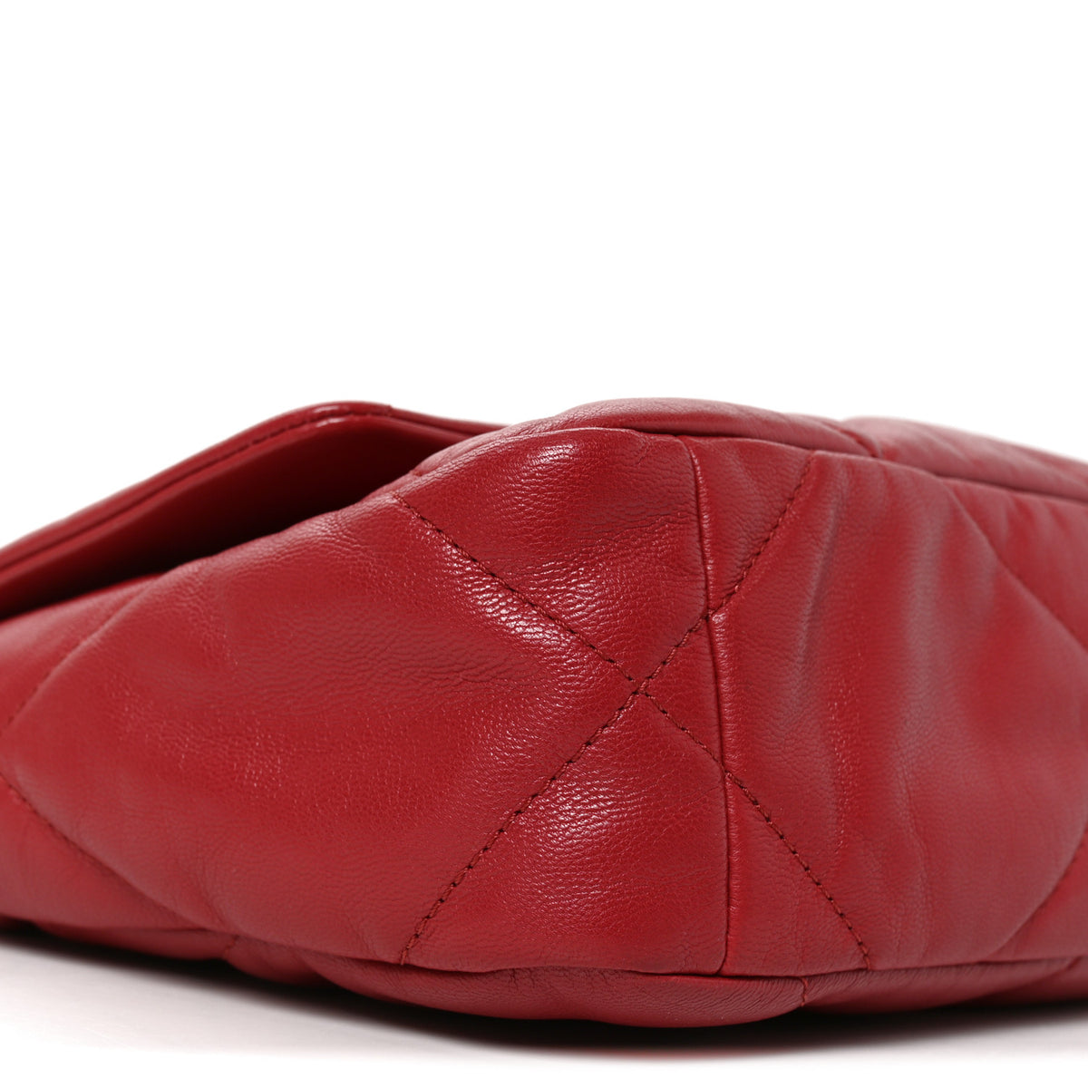 Goatskin Quilted Medium Chanel 19 Flap Red