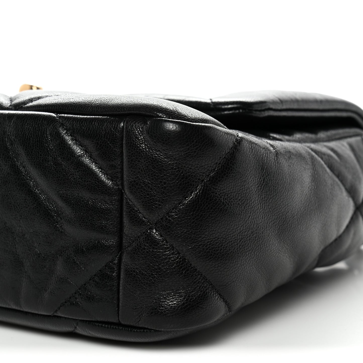 Shiny Goatskin Quilted Medium Chanel 19 Flap Black