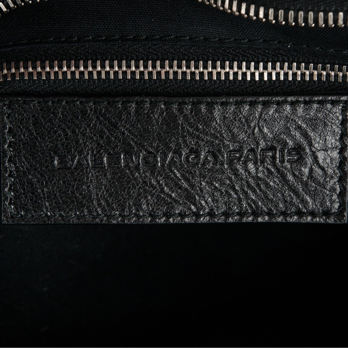 Agneau Giant 12 Silver Hardware City Black