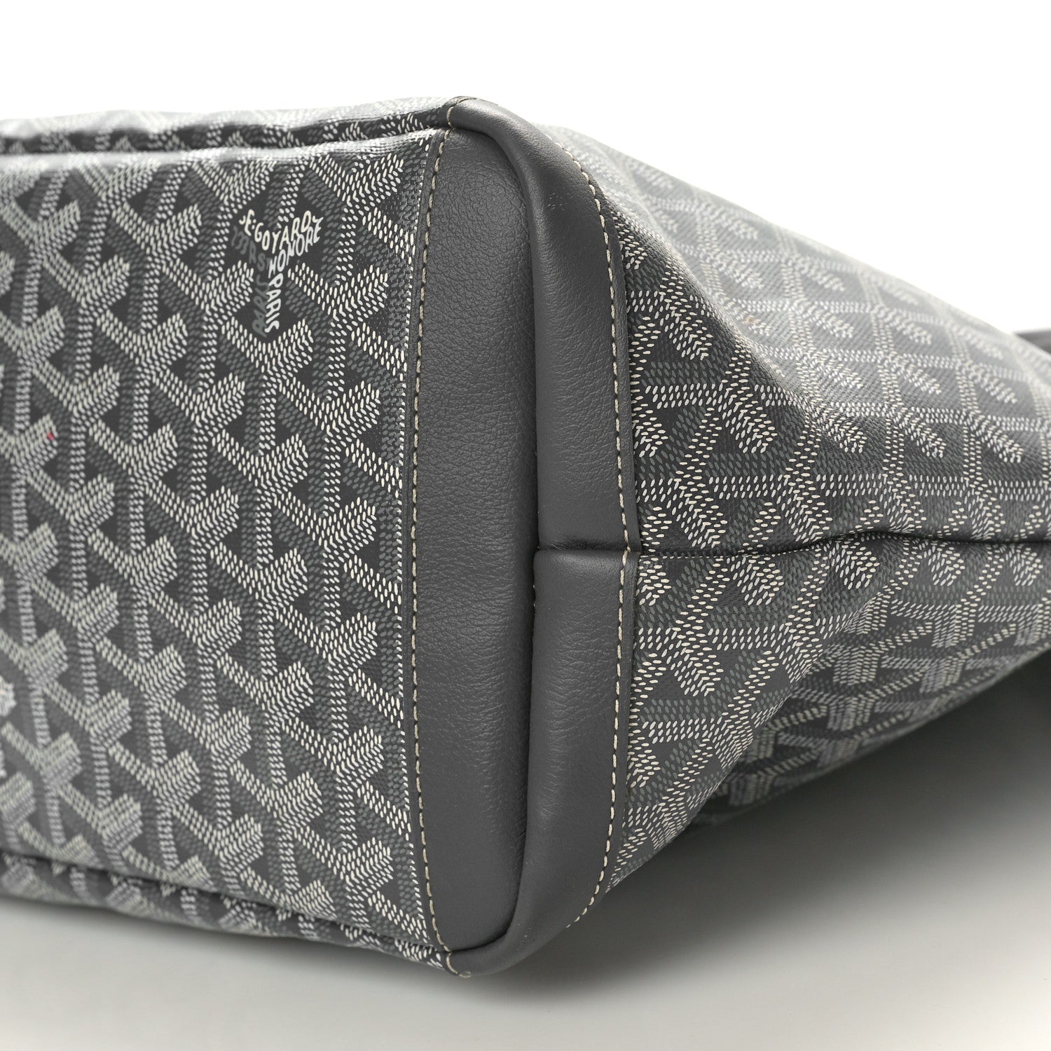 Goyard Goyardine Artois MM Grey 9 of 9