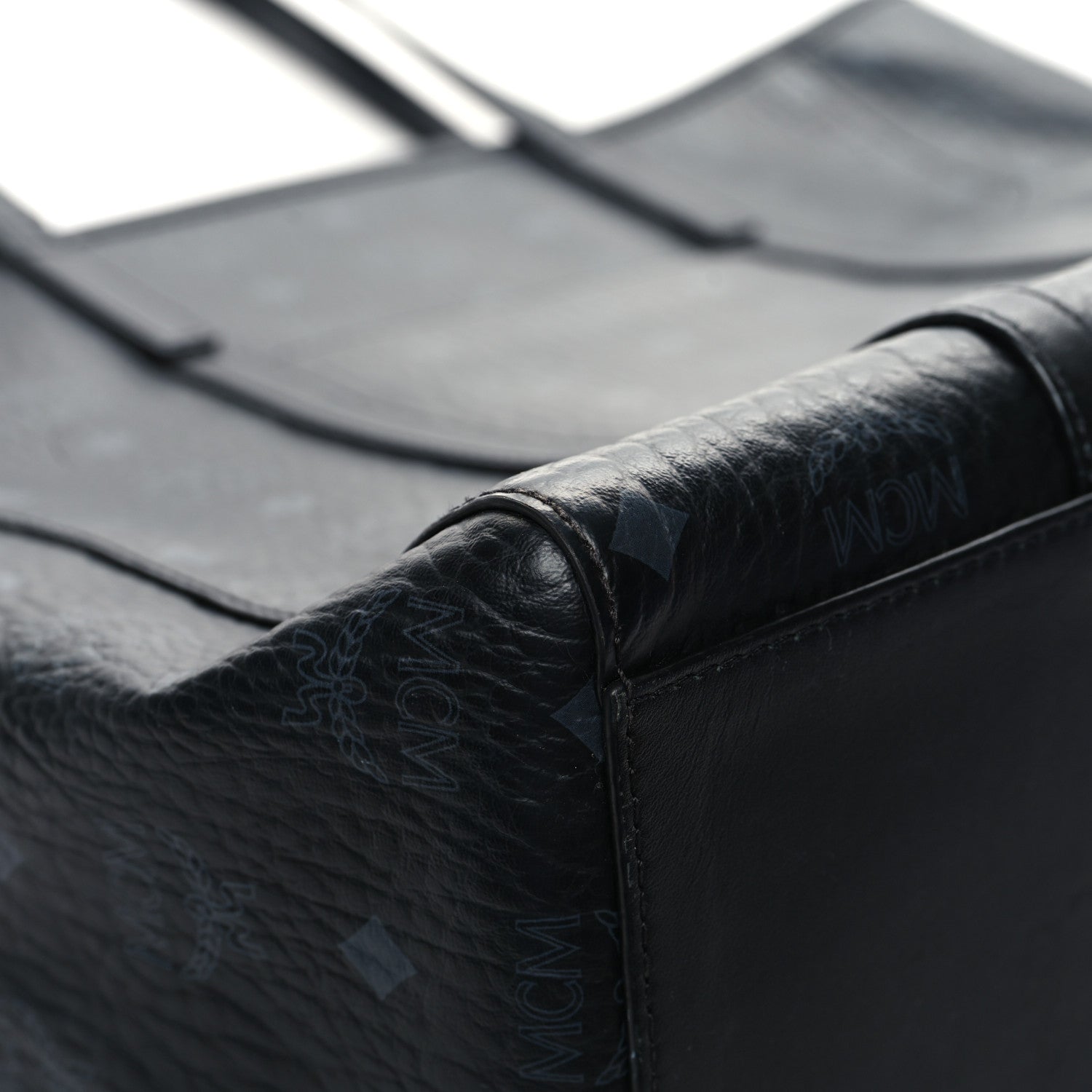 MCM Visetos Toni Shopper Tote Black 10 of 17