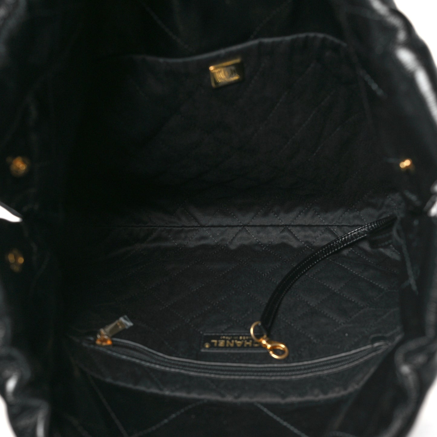 Shiny Calfskin Quilted Small Chanel 22 Black