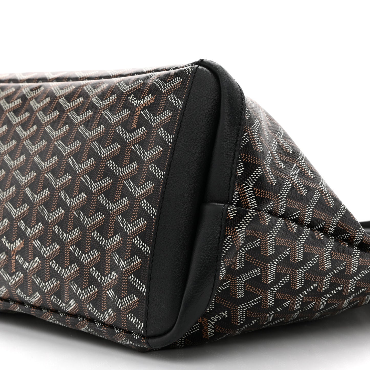 Goyardine Artois MM Black