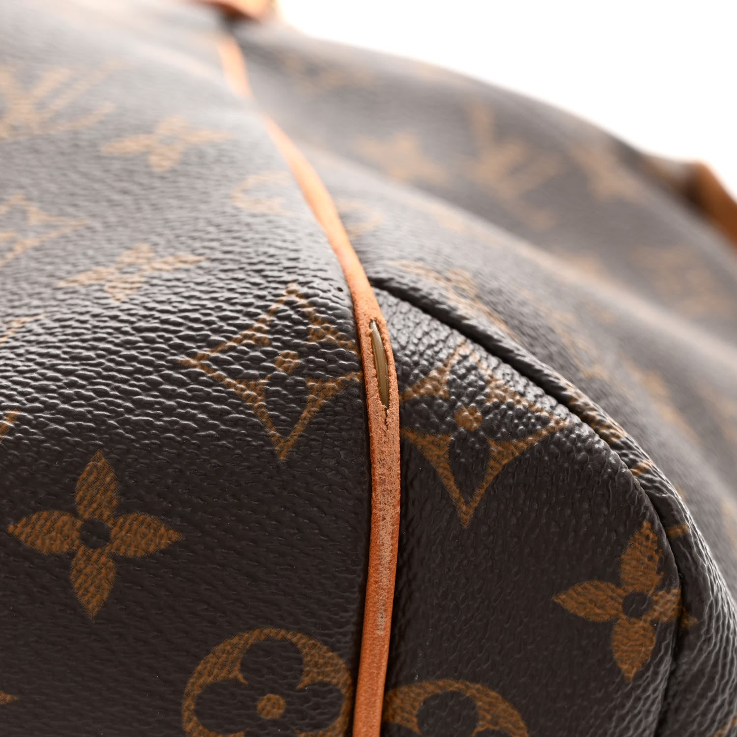 Louis Vuitton Monogram Totally MM 12 of 12