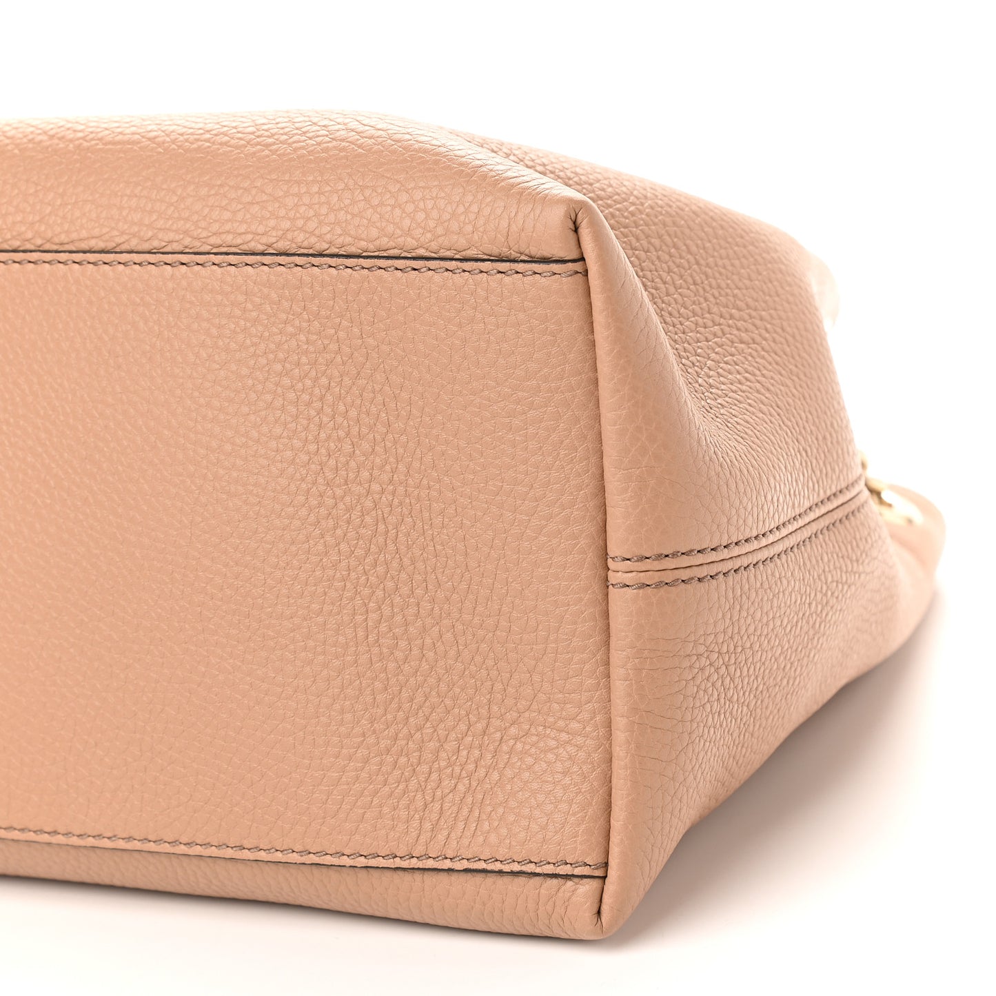 Pebbled Calfskin Medium Soho Chain Shoulder Bag Camelia