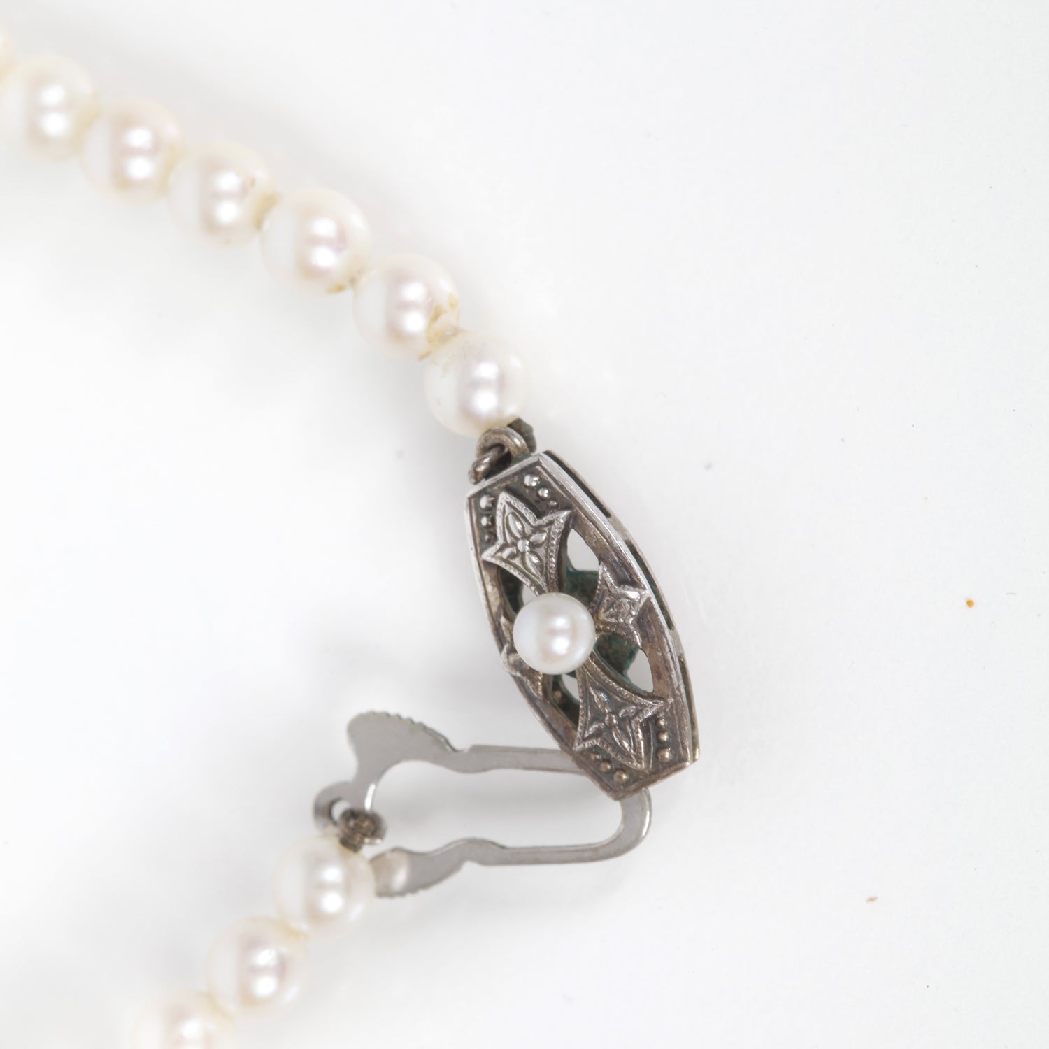 Mikimoto Classic Cultured Pearl Necklace 3 of 4