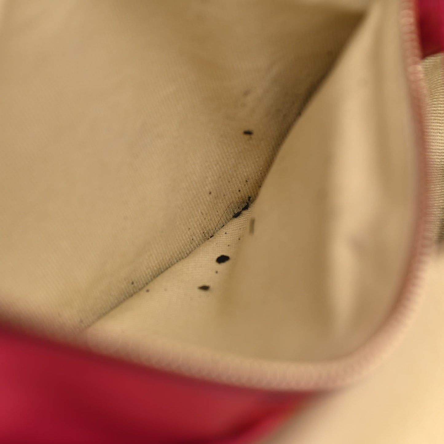 Vitello Medium Rockstud Tote Pink