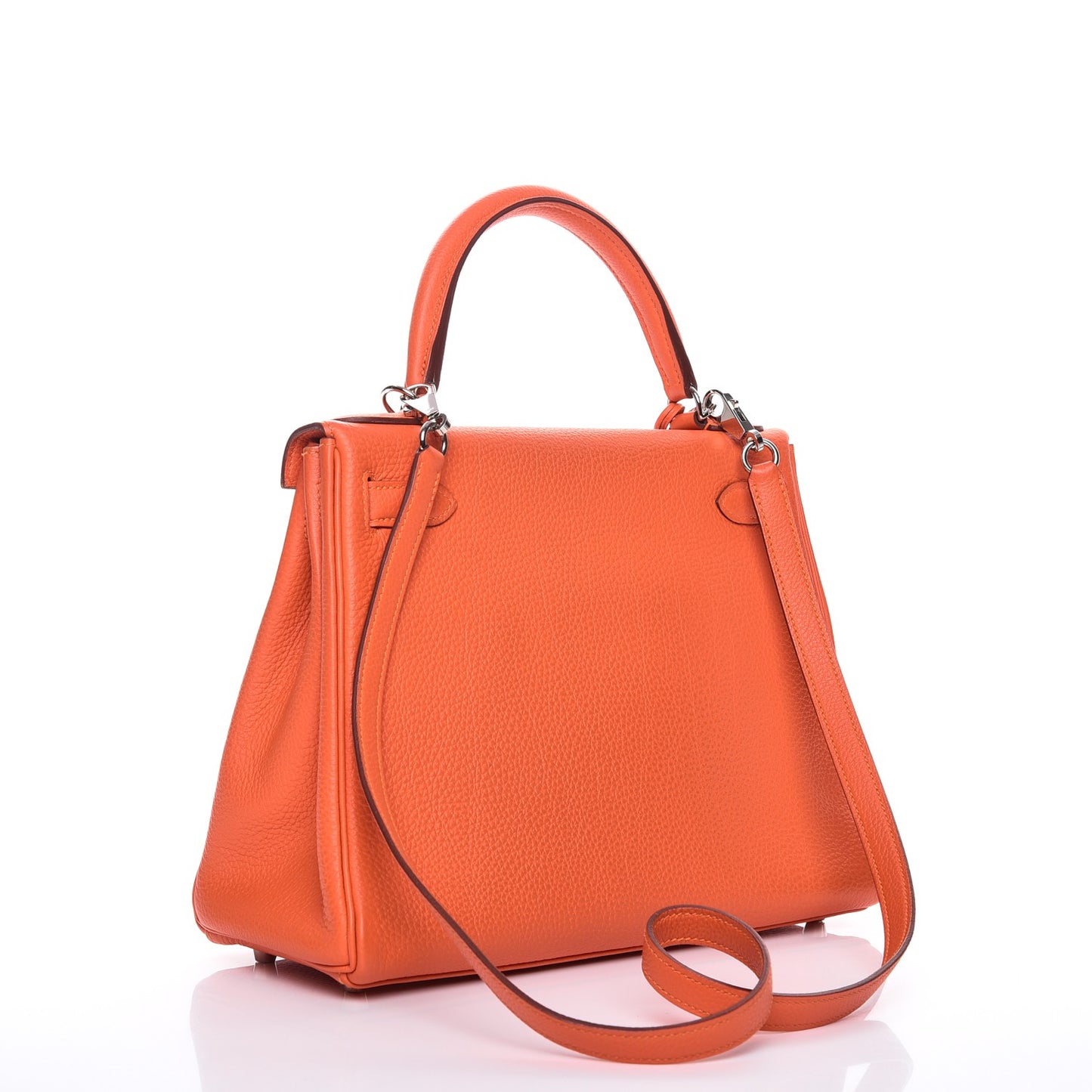 Togo Kelly Retourne 28 Feu