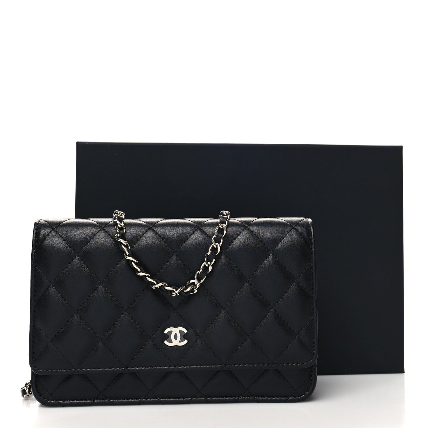 Lambskin Quilted Wallet On Chain WOC Black