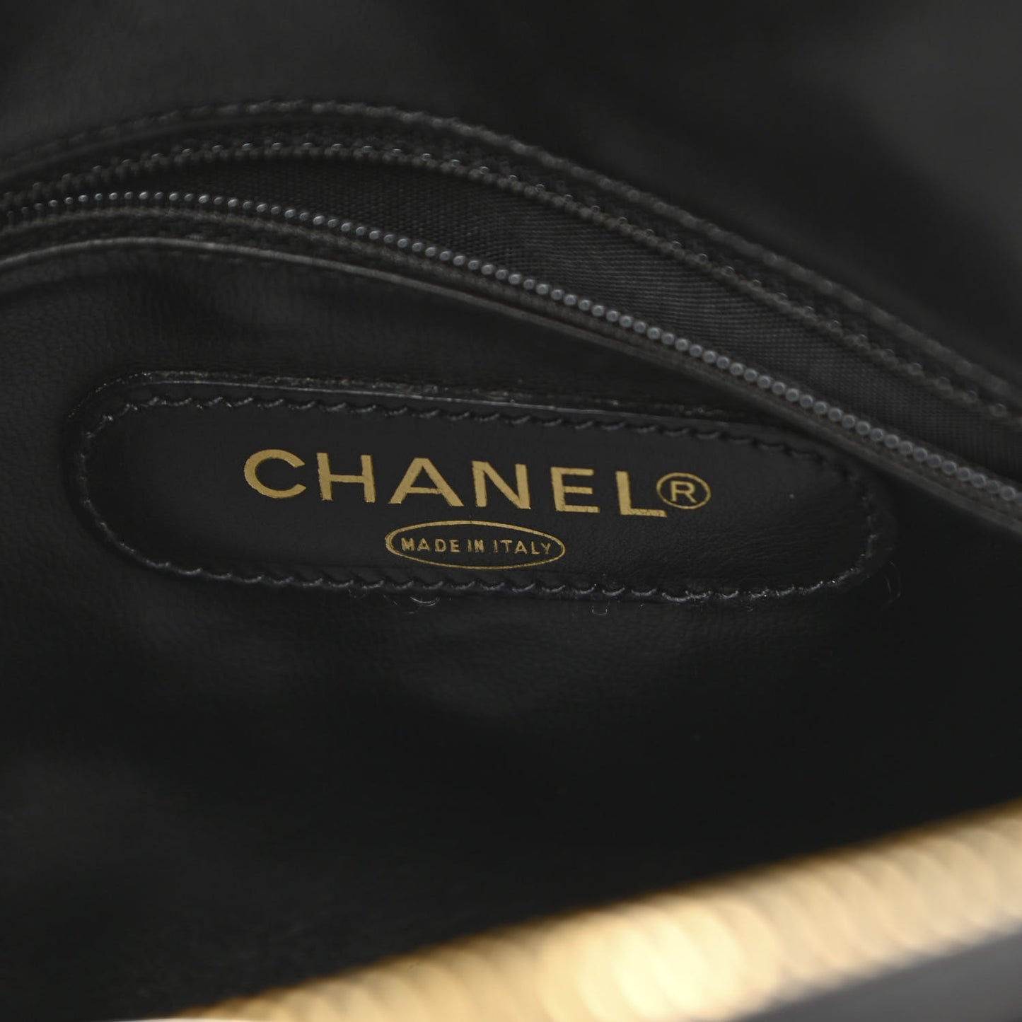 Calfskin Stitched CC Boston Black