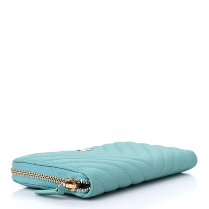 Chanel Caviar Chevron Large Gusset Zip Around Wallet Turquoise 4 of 9