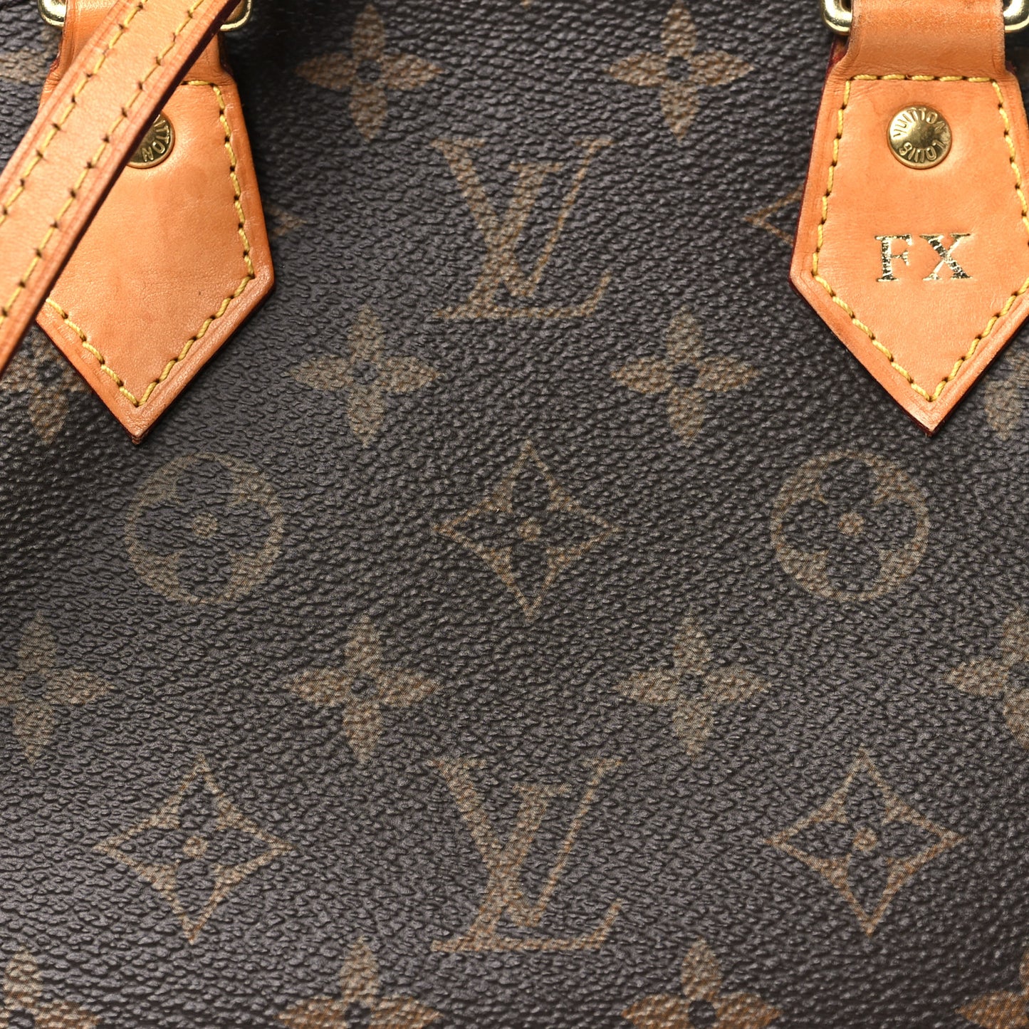 Monogram Alma BB