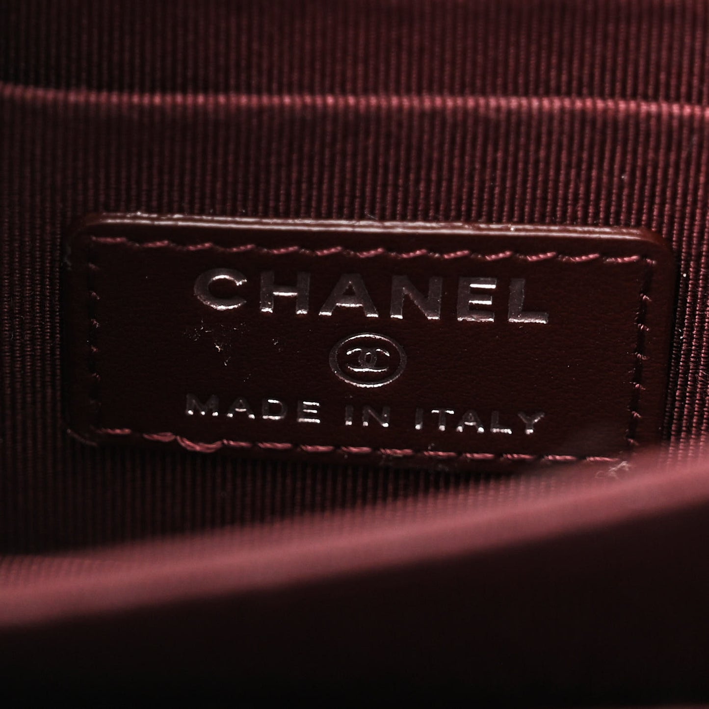 Caviar Quilted Mini Wallet On Chain WOC Black