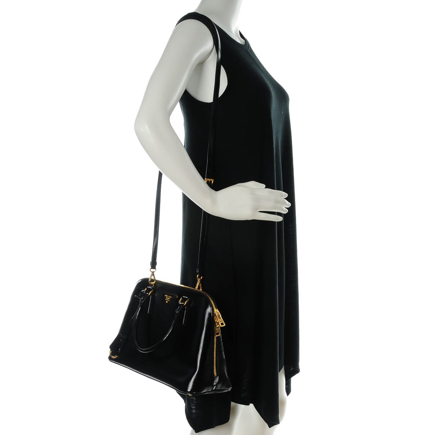 Saffiano Vernice Medium Promenade Tote Black