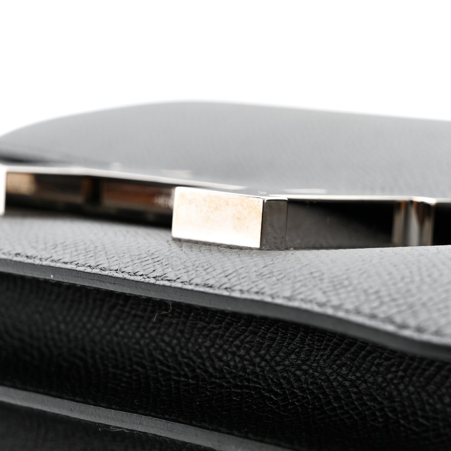Epsom Constance 24 Black
