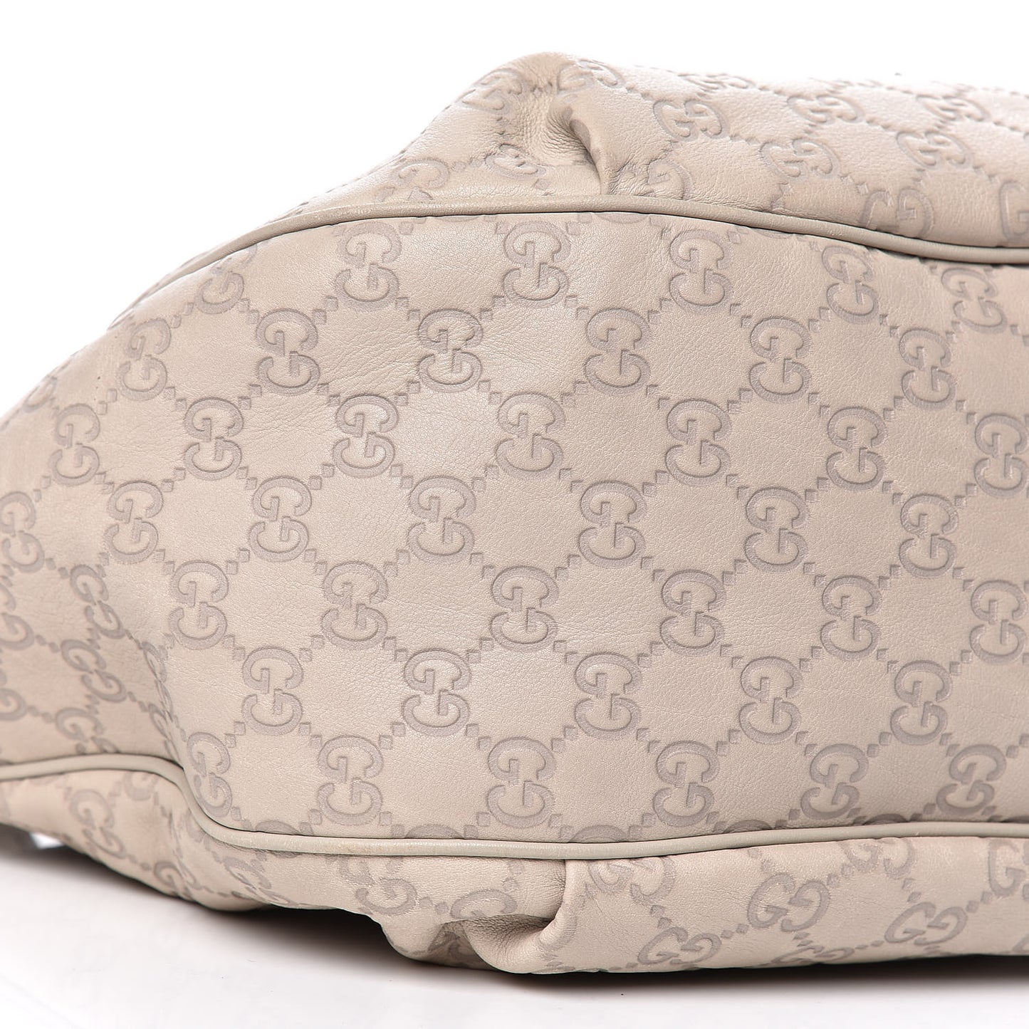 Guccissima Signature Medium Emily Hobo Mystic White