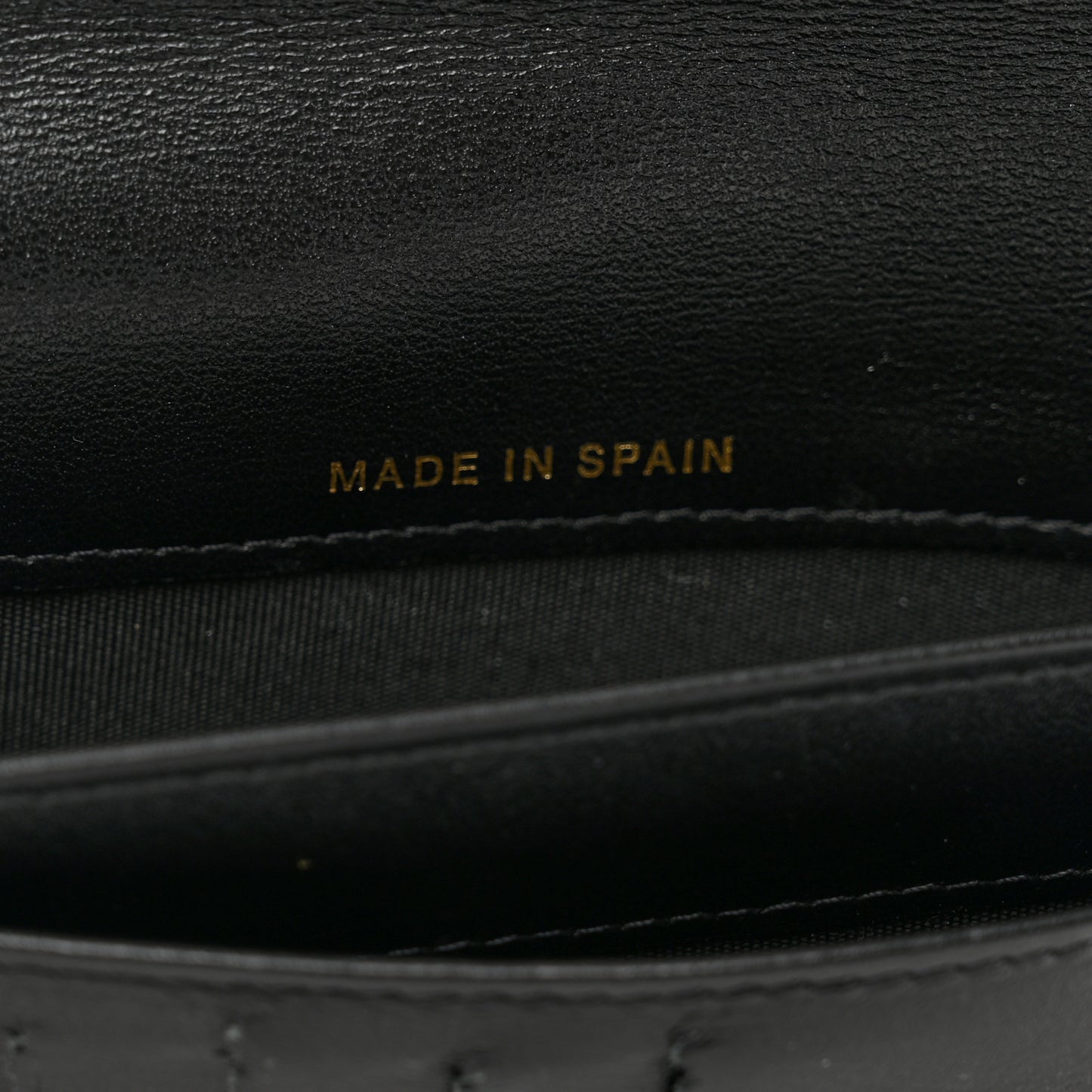 Caviar Quilted Boy Yen Wallet Black