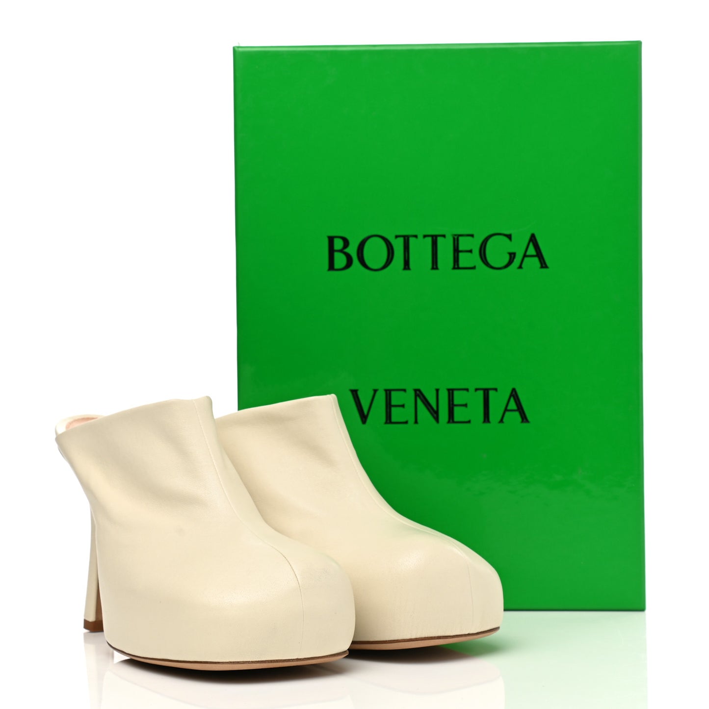 Stretch Nappa The Bold Mules 39 Wax