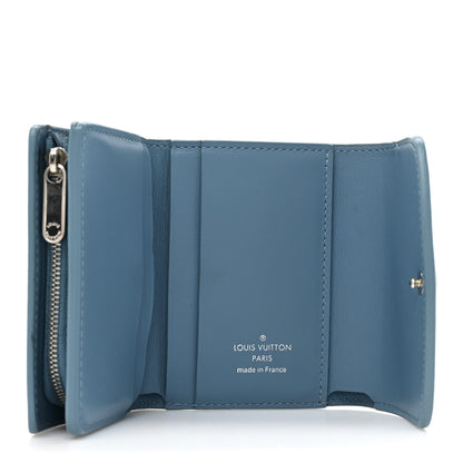 Louis Vuitton Mahina Iris Compact Wallet NM Bleu 5 of 12