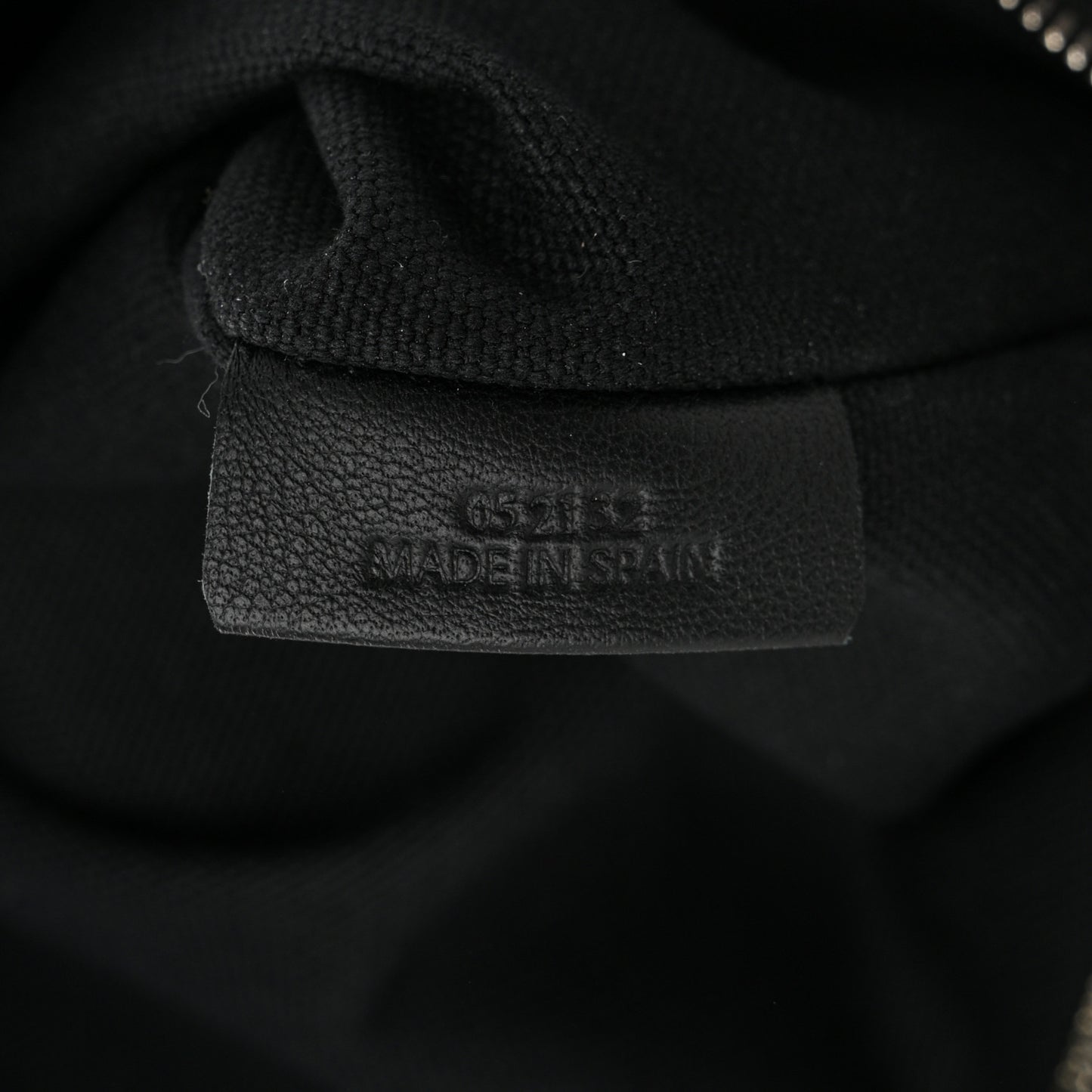 Jacquard Anagram Calfskin Anton Sling Anthracite Black