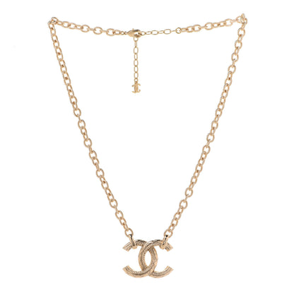 Chanel Metal Quilted CC Necklace Gold 3 of 6