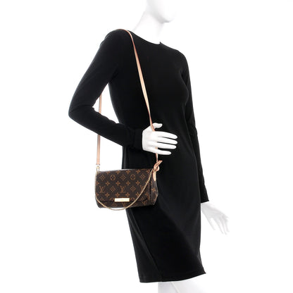 Louis Vuitton Monogram Favorite PM 2 of 10