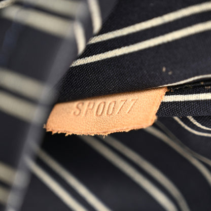 Louis Vuitton Toile Antigua Cabas MM White 7 of 10