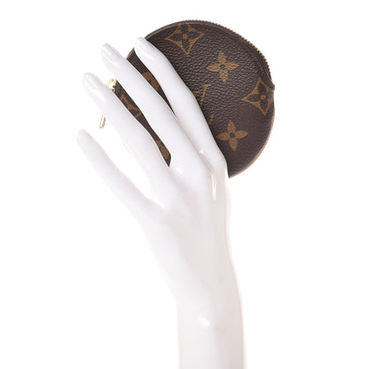 Louis Vuitton Monogram Round Coin Purse 2 of 8