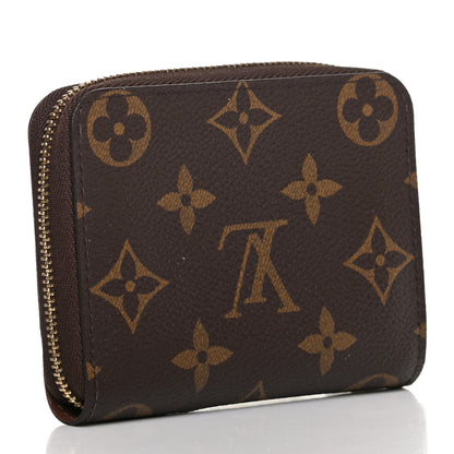 Louis Vuitton Monogram Key Pouch 10 of 16