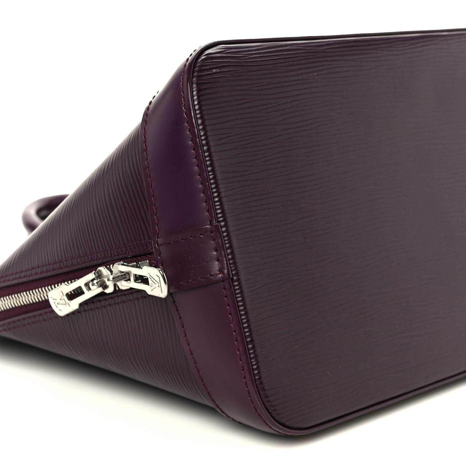 Louis Vuitton Epi Alma PM Cassis 9 of 10