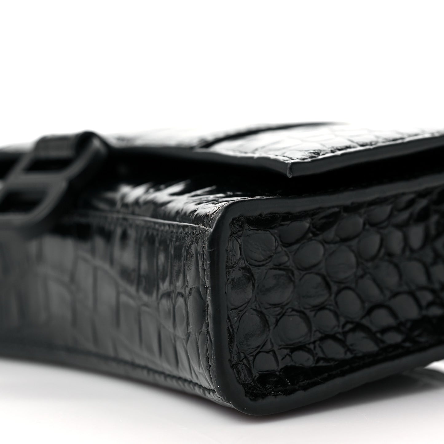 Shiny Calfskin Monochrome Crocodile Embossed Hourglass Chain Bag Black