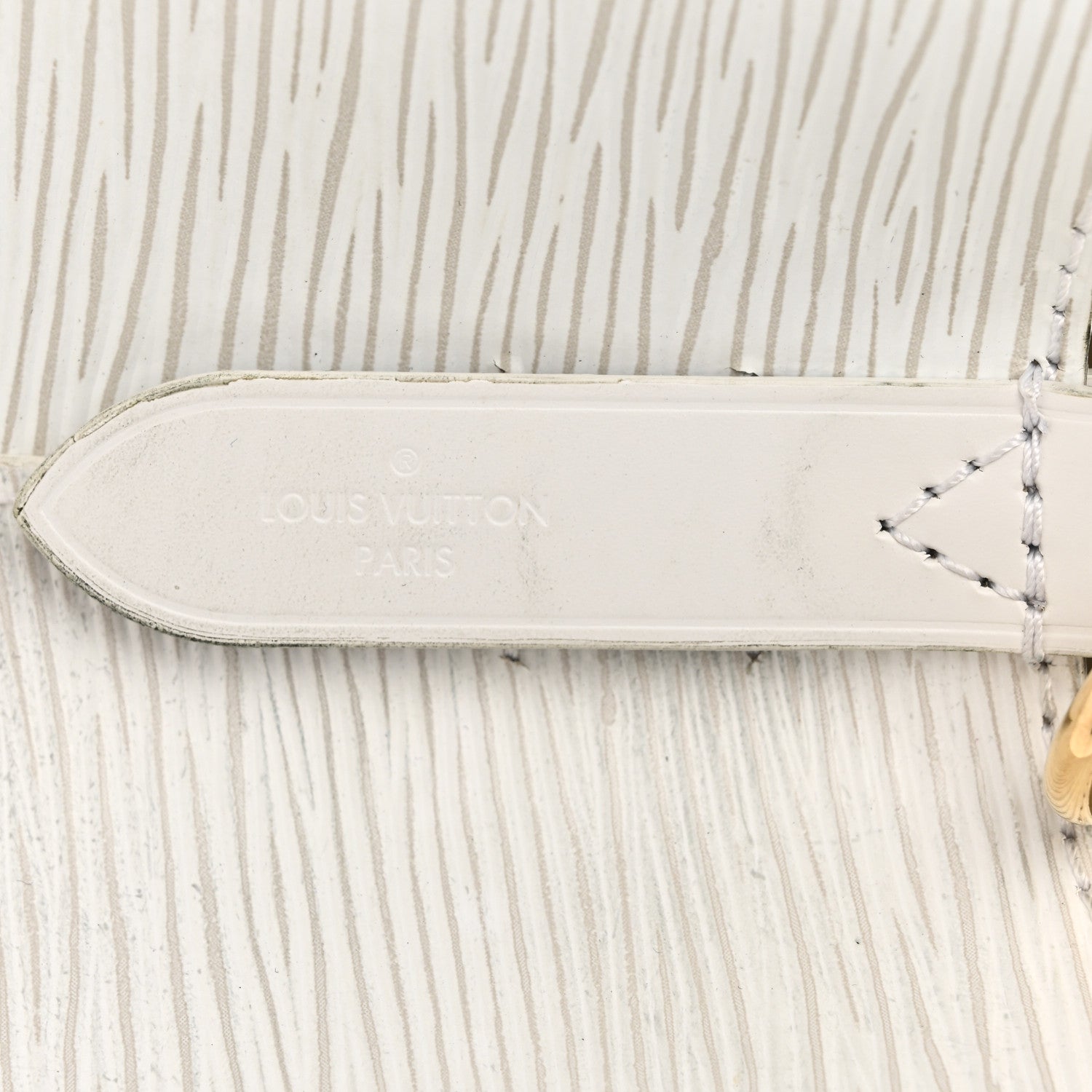 Louis Vuitton Epi Love Lock NeoNoe White 8 of 18
