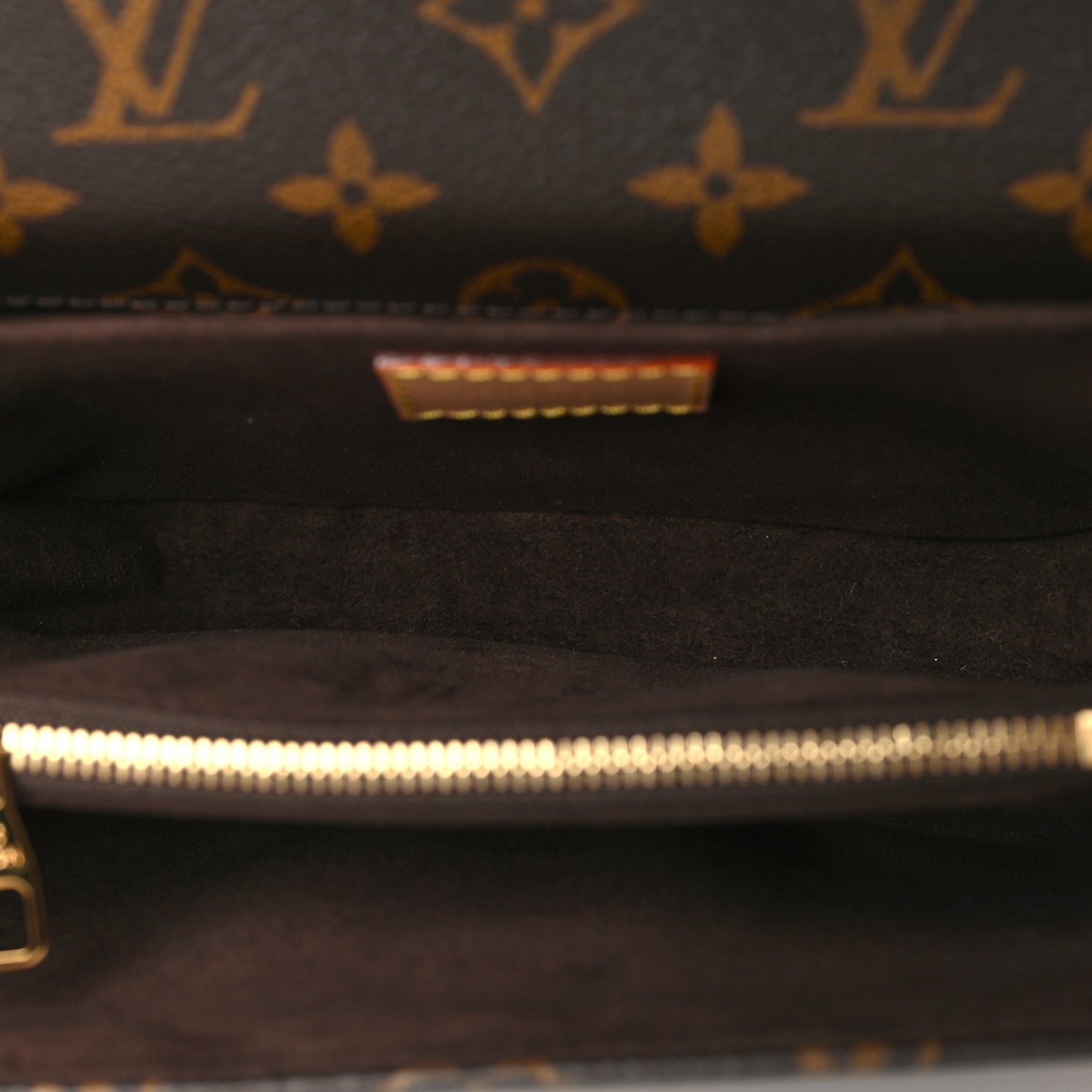 Monogram Pochette Metis East West