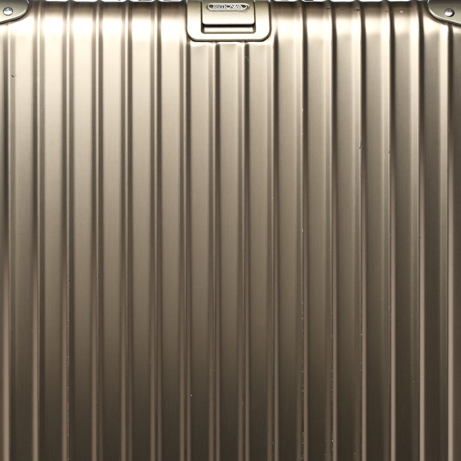 Rimowa Aluminum Topas 70 Titanium 7 of 11
