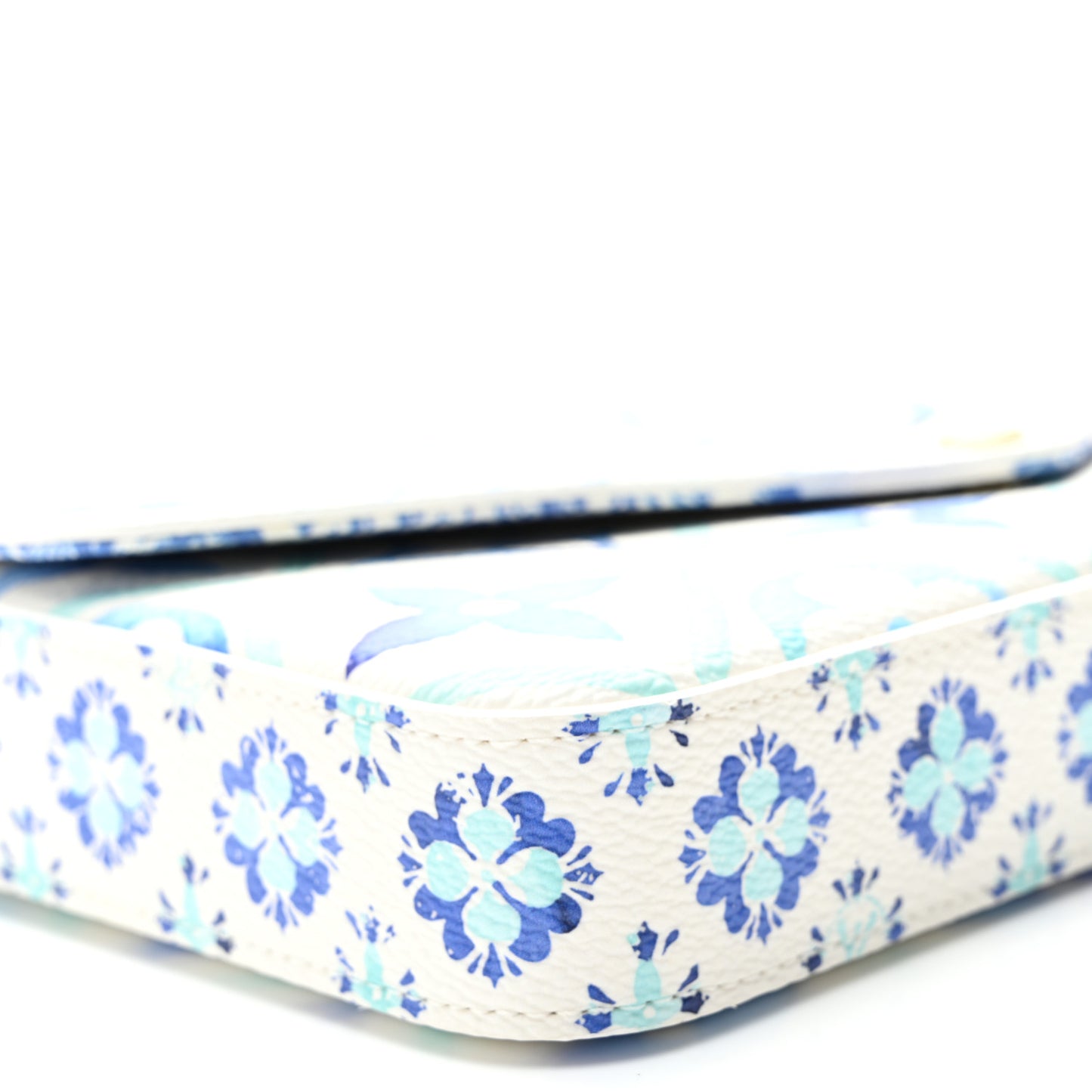 Monogram Giant By The Pool 2.0 Felicie Pochette Chain Wallet Lagoon Blue