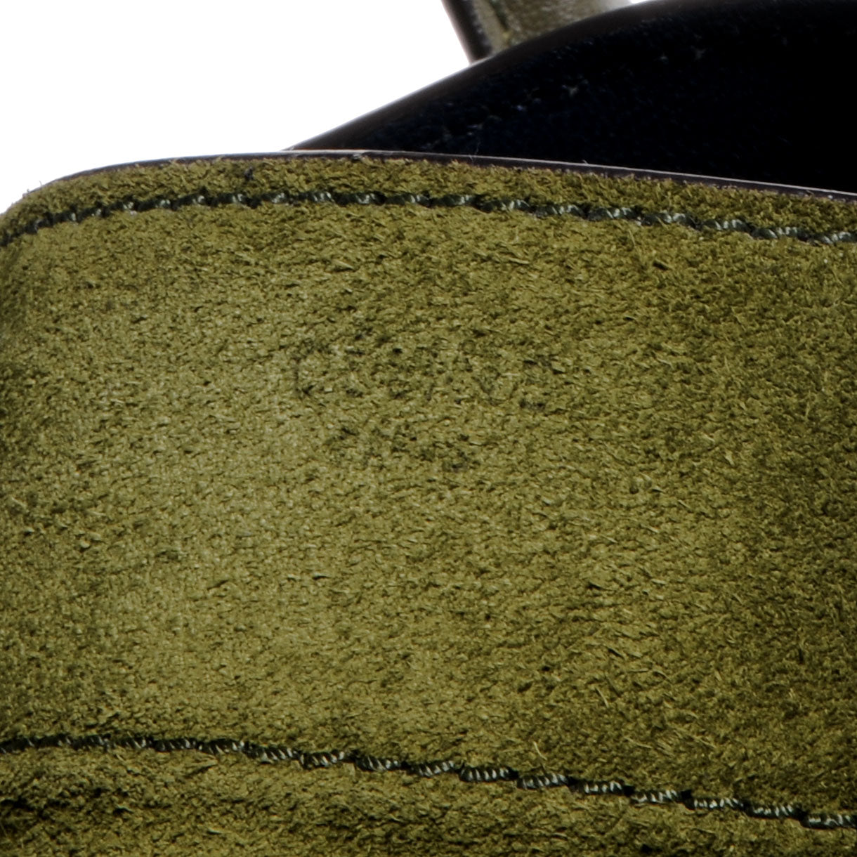 Suede Medium Phantom Luggage Olive