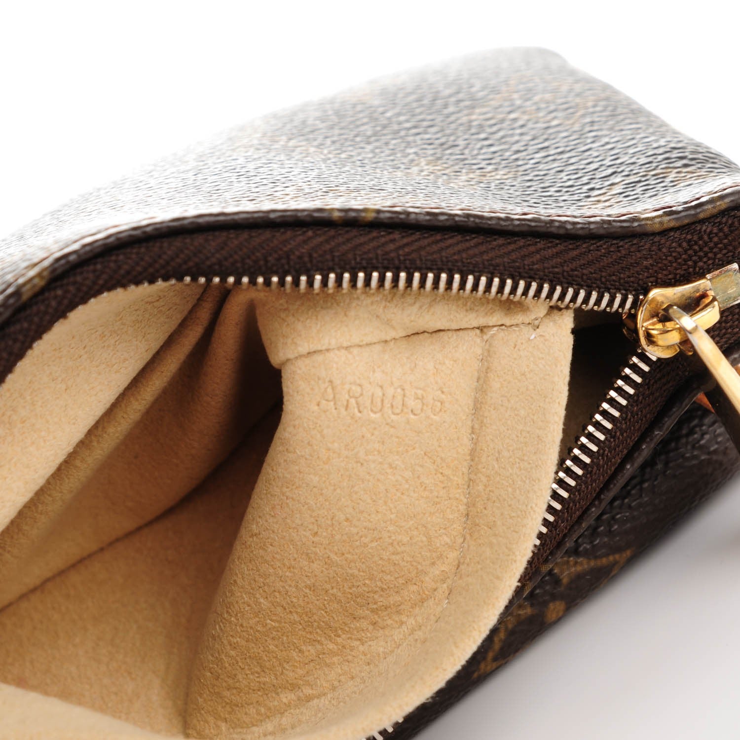 Louis Vuitton Monogram Tikal Pochette 7 of 7