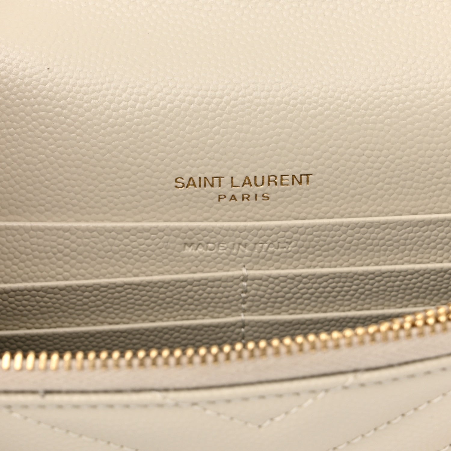 Saint Laurent Grain De Poudre Matelasse Chevron Monogram Envelope Chain Crema Soft 6 of 9
