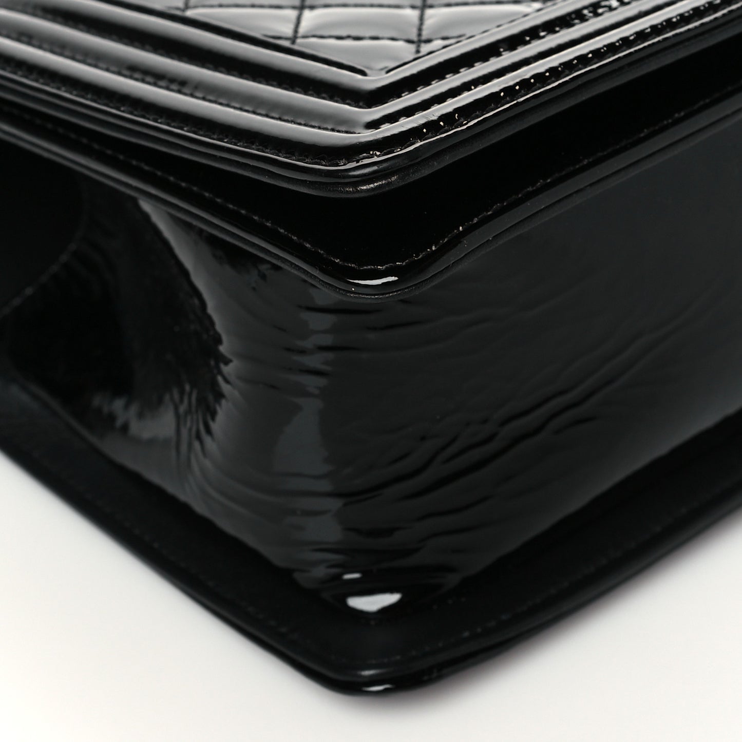Patent Calfskin Quilted Medium Boy Flap Black