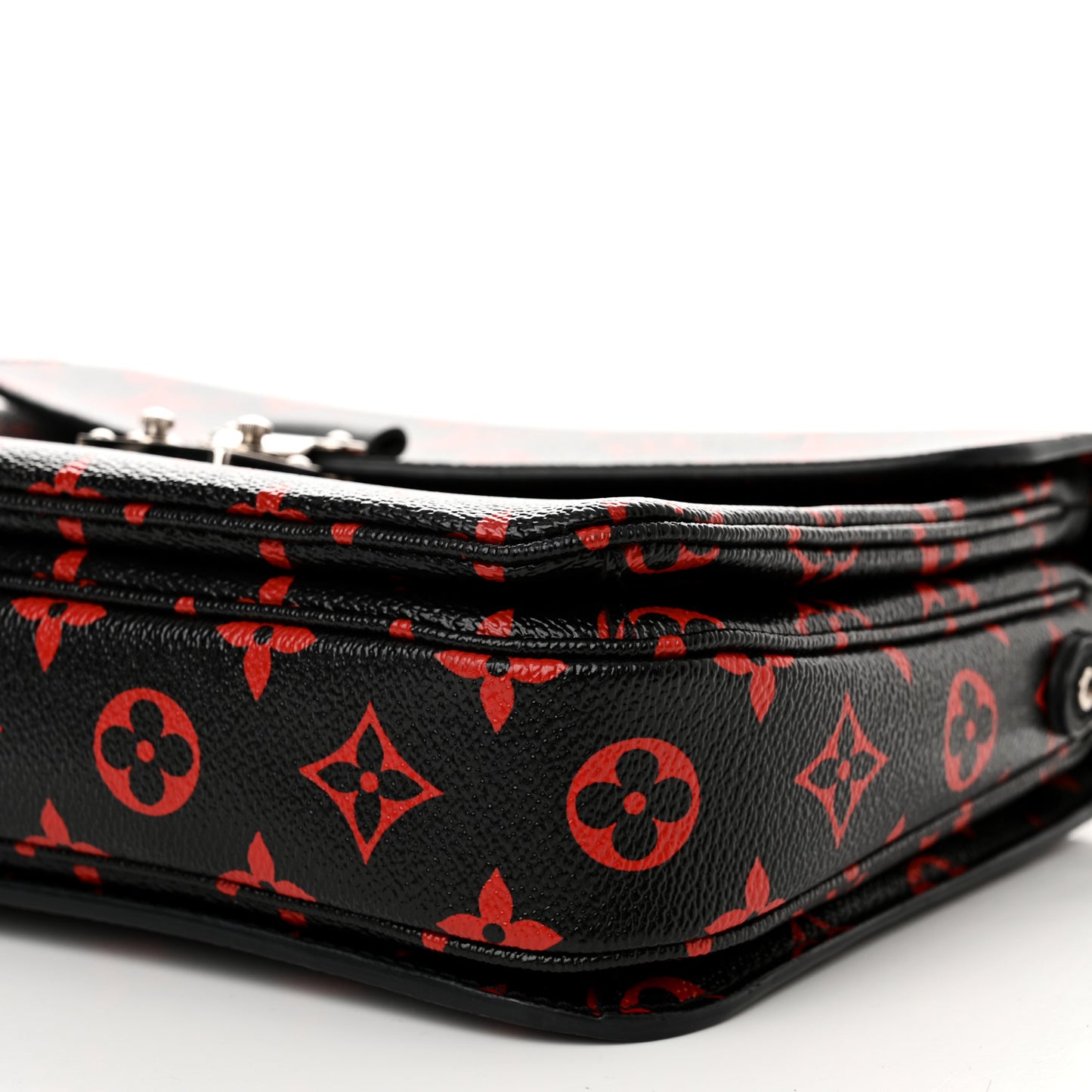 Monogram Infrarouge Pochette Metis