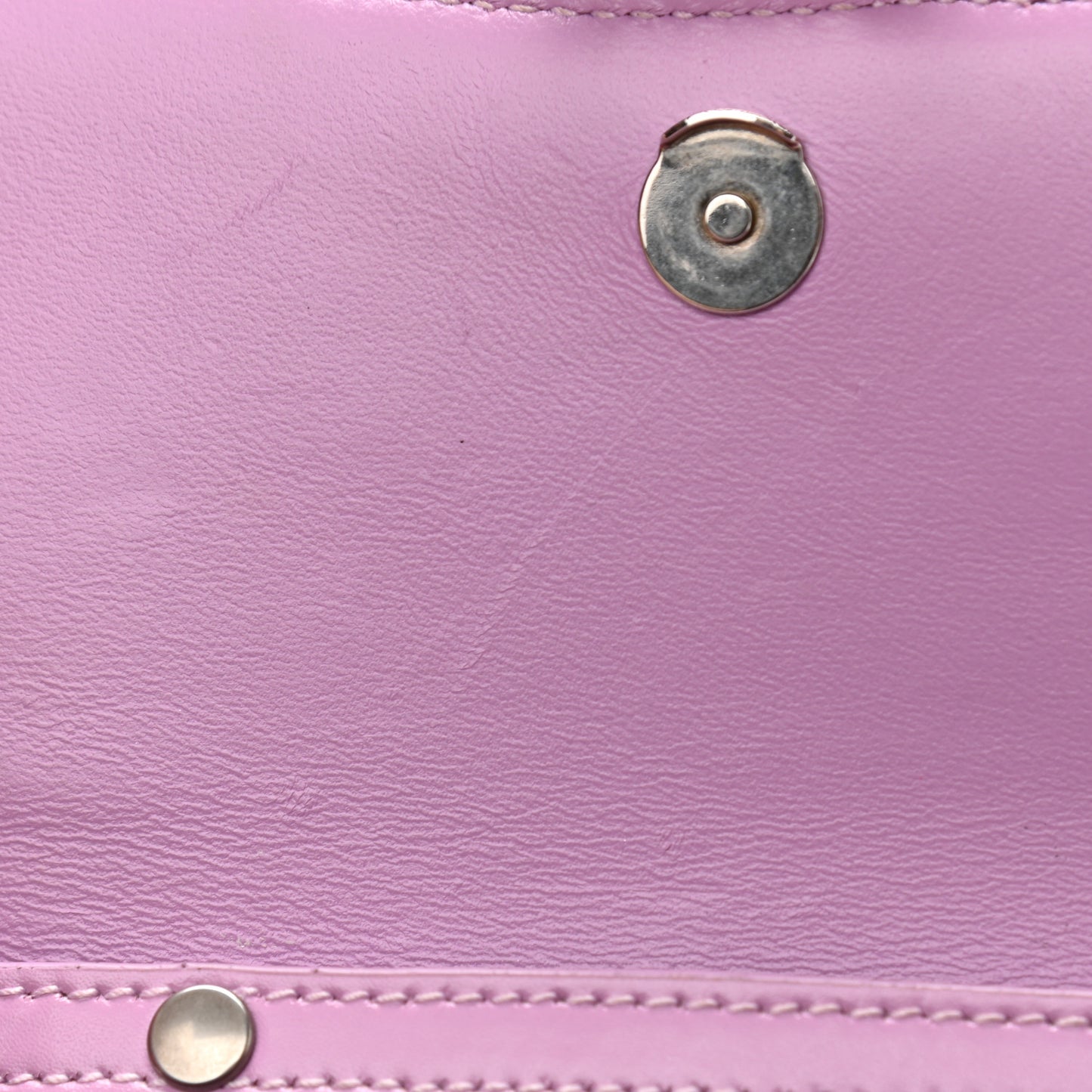 Shiny Box Calfskin Tonal B Hourglass Chain Bag Liliac